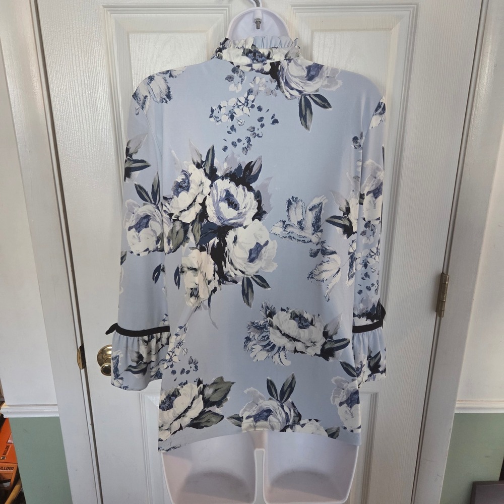 Karl Lagerfeld Paris Floral Ruffle Neck Blouse Blue Bell Sleeve Designer Small‎ - Picture 6 of 7